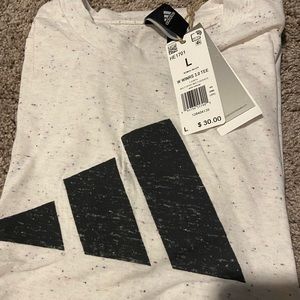 Adidas T-shirt